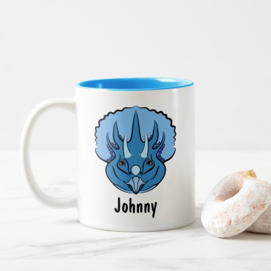 Triceratops Blue Cute Dinosaur Personalized Tweekleurige Koffiemok (Met donut)