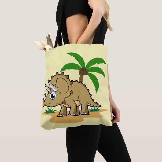 Triceratops in een tropisch klimaat. tote bag (Dichtbij)