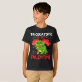 Triceratops Is My Valentine Funny Triceratops Vale T-shirt (Voorkant volledig)