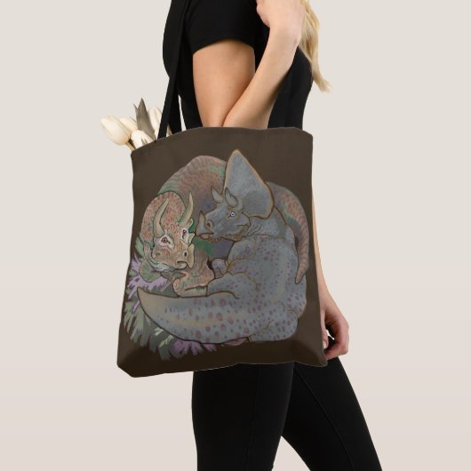 Triceratops Snuggles Tote Bag (Dichtbij)