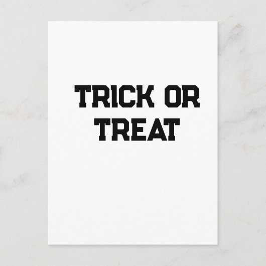 Trick or. Behandel Halloween spookachtige zwarte e Briefkaart (Voorkant)