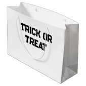 Trick or. Behandel Halloween spookachtige zwarte e Groot Cadeauzakje (Achterkant Gekanteld)