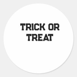 Trick or. Behandel Halloween spookachtige zwarte e Ronde Sticker
