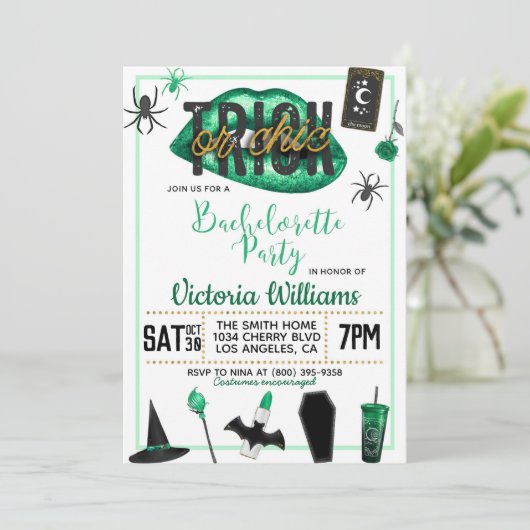 Trick or Chic Halloween Bachelorette Uitnodiging (Staand voorkant)