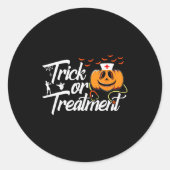 Trick Or Funny Medical Personnel Halloween Nurse  Ronde Sticker (Voorkant)
