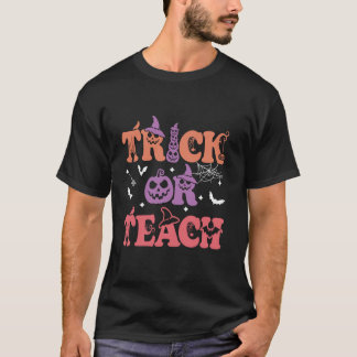 Trick or Teach Grappige leraar Halloween Retro Pom T-shirt