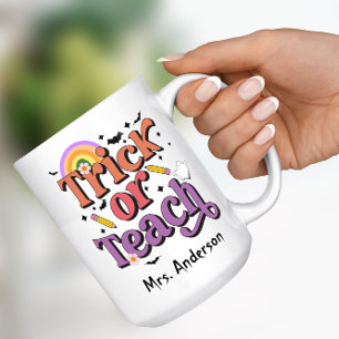 Trick or Teach Retro Pastel Halloween Leraar Naam Koffiemok