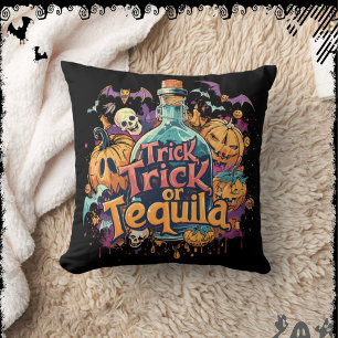 Trick or Tequila ExDesigner Halloween Kussen