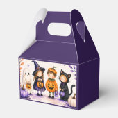 Trick or Three Halloween 3e verjaardag Cute Feestj Bedankdoosjes (Achterkant)