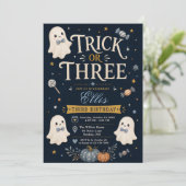 Trick or Three Verjaardagsuitnodiging Kaart (Staand voorkant)