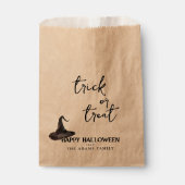Trick or treat aangepaste familienaam Happy Hallow Bedankzakje (Voorkant)
