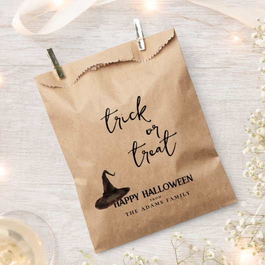 Trick or treat aangepaste familienaam Happy Hallow Bedankzakje (Geknipt)