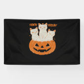 Trick or treat cats Classic T-shirt Spandoek (Horizontaal)