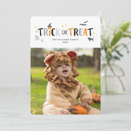 Trick or treat Cute Halloween-fotokaart Kaart (Staand voorkant)