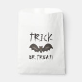 Trick or treat Flying Black Bat Happy Halloween Bedankzakje (Voorkant)