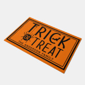 "Trick or Treat" Funny Halloween Deurmat (Schuin)