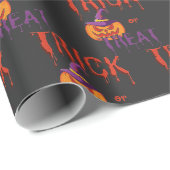 Trick or treat Funny Halloween Pumpkin Cadeaupapier (Rol Hoek)