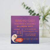 Trick or treat | Grappig Halloween Kaart (Staand voorkant)