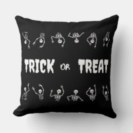 Trick or treat Halloween Funny Skulls Kussen