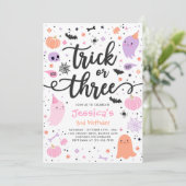 Trick or treat Halloween Ghost 3e verjaardagsfeest Kaart (Staand voorkant)