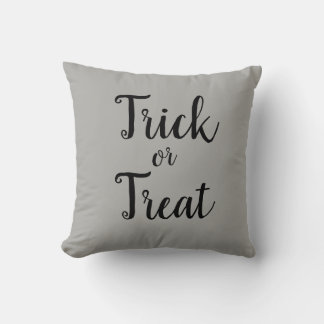 Trick or treat Halloween Grey Sierkussen