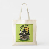 Trick or treat Halloween haunted house en heks Tote Bag (Achterkant)