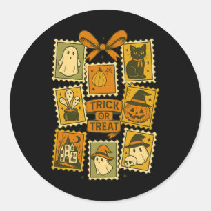 Trick or treat  Halloween Retro Postage Sta Ronde Sticker