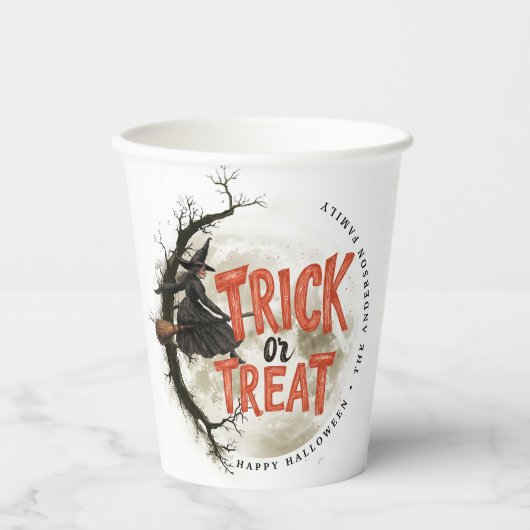 Trick or treat Halloween  Witch Custom Name Papieren Bekers (Voorkant)