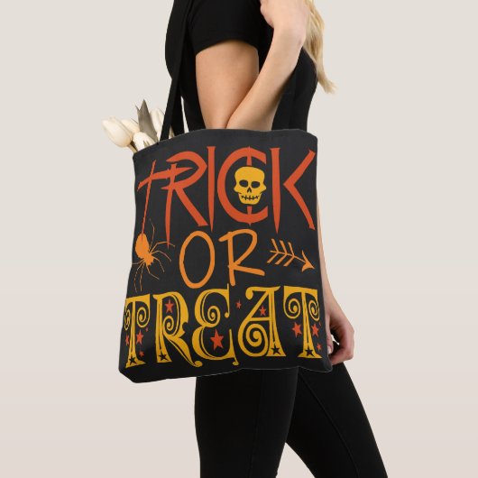 Trick or treat Halloween zakken Tote Bag (Dichtbij)
