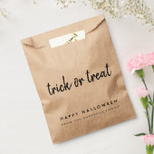 Trick or treat | Happy Halloween Modern Rustic Bedankzakje (Gezegeld)