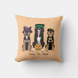 Trick or treat honden in Halloween Costumes Kussen