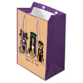 Trick or treat honden in Halloween Costumes Medium Cadeauzakje (Voorkant Gekanteld)