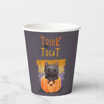 Trick or treat kat papieren bekers