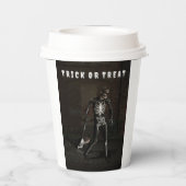 Trick or Treat. Man dressed as skeleton Papieren Bekers (Achterkant)