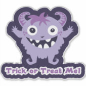 Trick or Treat Me! – Cute Purple Horned Monster Sticker (Voorkant)