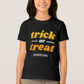 Trick or treat met monogram Halloween Tri-Blend Shirt (Voorkant)