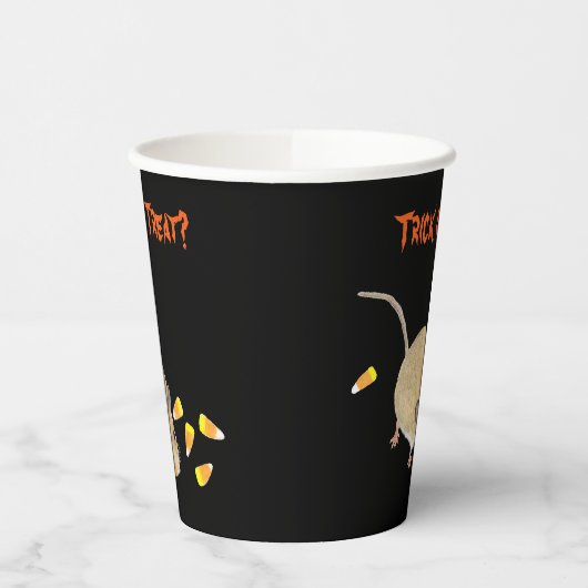 Trick or treat muis met snoepkernen papieren bekers (Links)
