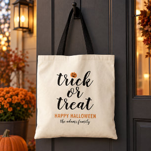 Trick or Treat Natuurlijke Familienaam Halloween Tote Bag