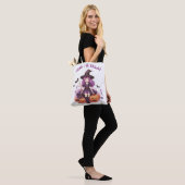 Trick or treat Paarse Heksenpompoenen & Vleermuize Tote Bag (Op model)