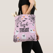 Trick or Treat Pink Halloween Tote Bag (Dichtbij)