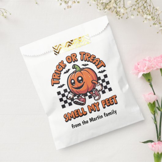 Trick or treat ruikt mijn voeten Halloween Bedankzakje (Gezegeld)