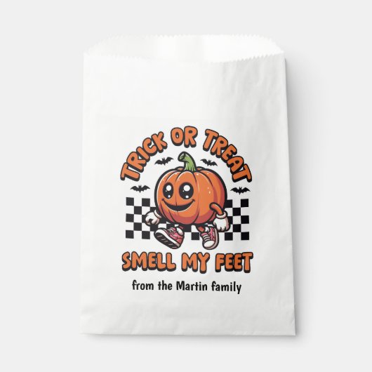 Trick or treat ruikt mijn voeten Halloween Bedankzakje (Voorkant)