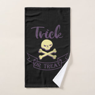 Trick or treat skull crossbones Halloween ribbon Handdoek