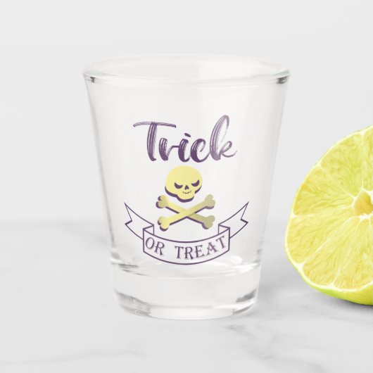 Trick or treat skull crossbones Halloween ribbon Shot Glas (Voorkant)