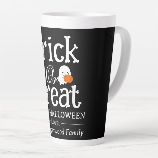 Trick or treat Spooky Halloween familie Latte Mok (Rechterhoek)