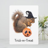 trick or treat Squirrel Halloween Party Invitation Kaart (Staand voorkant)