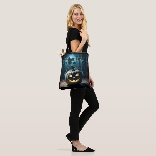 Trick Or Treat Teal Pompoen Halloween Tas (Op model)