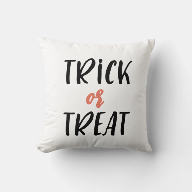 Trick or treat Typografie Halloween Kussen (Voorkant)