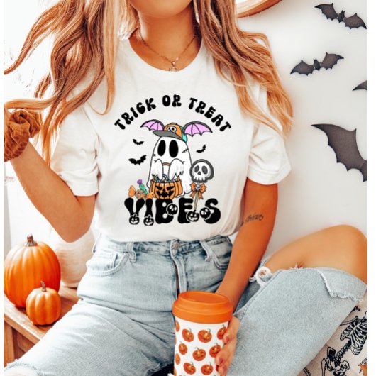 Trick or treat Vibes Retro Ghost Snoep Halloween T-shirt