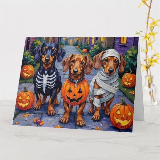 Trick-or-Treating honden tijdens Halloween Kaart (Gele Bloem)